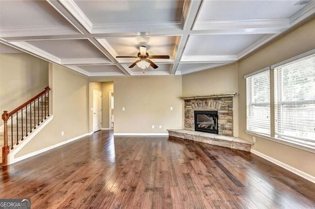 Building Photo - 5957 Stow Dr