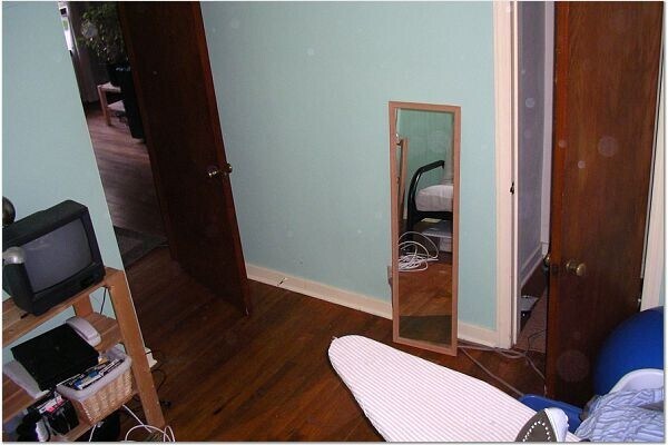 Building Photo - 1139 E GORHAM ST APT 2