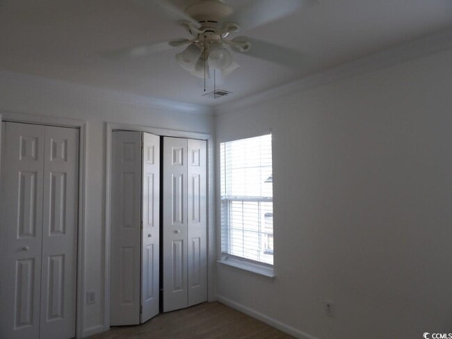 Building Photo - 121 Barnacle Ln