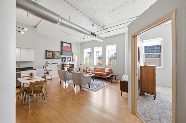 Primary Photo - 110 N 3rd St