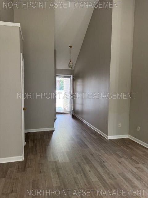 Building Photo - Welcome to this beautiful 3-bedroom, 2-bathroom home located in the charming city of Fairburn