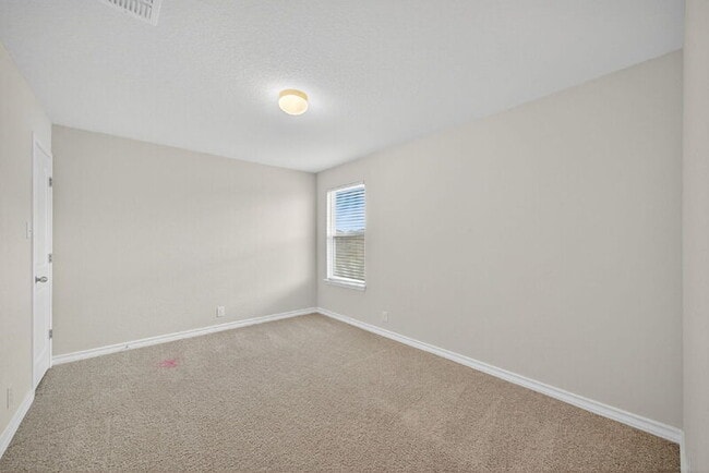 Building Photo - 9931 Bratten Rise