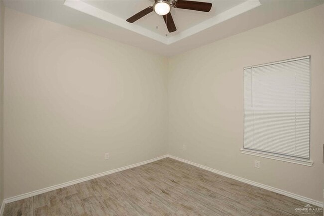 Building Photo - 31 Hiawatha Dr