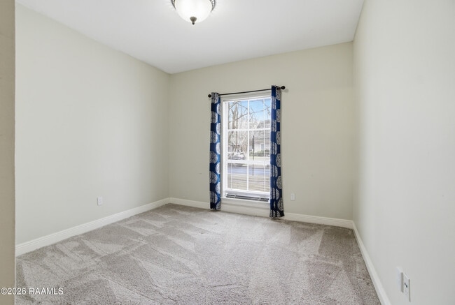 Building Photo - 6056 Mourning Dove Dr