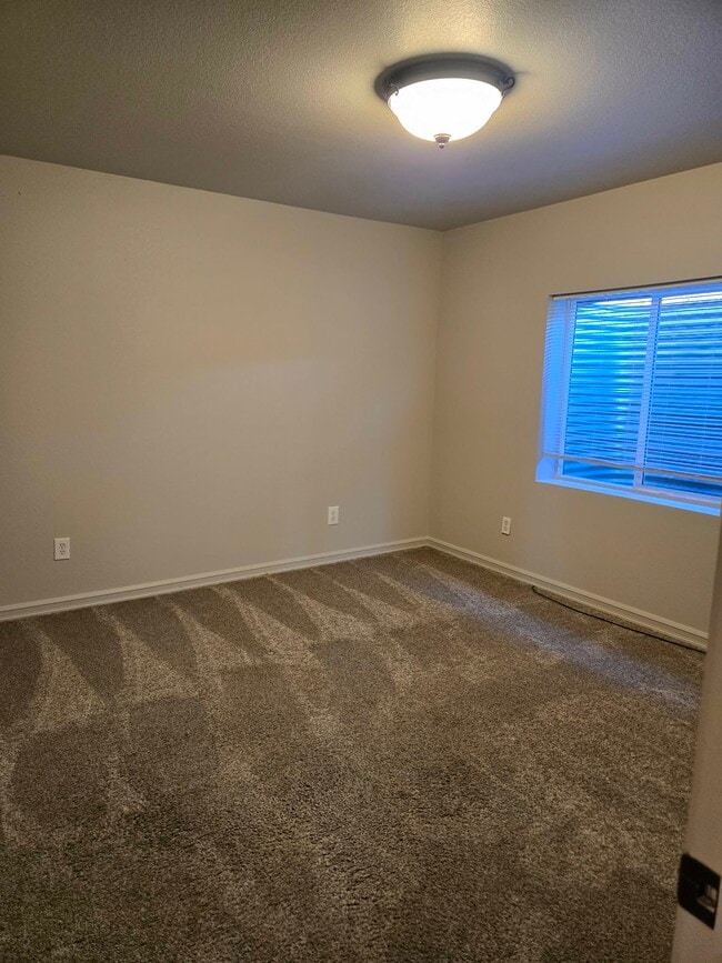 Building Photo - 254 Gribble Dr