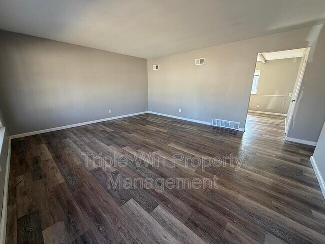 Building Photo - 1344 Coppergate Ln