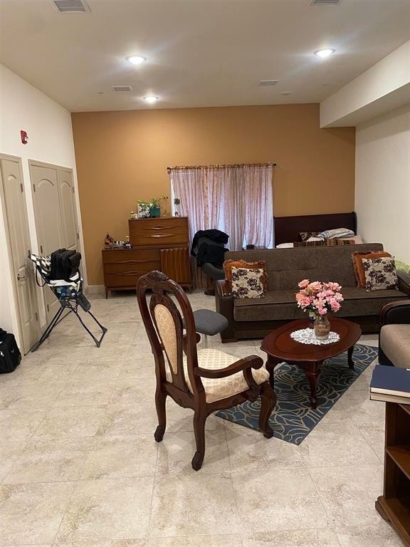 Building Photo - 258 Broadway