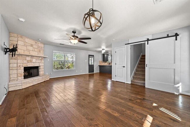 Building Photo - 4204 Bob Wire Rd