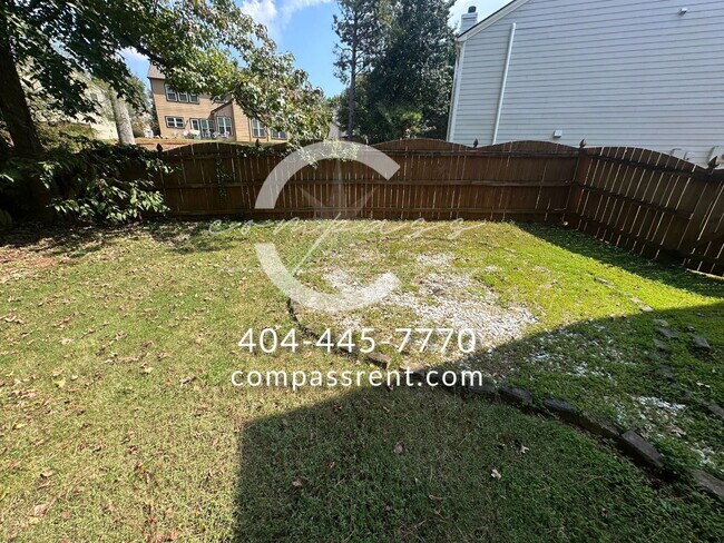 Building Photo - 2106 Clearvista Dr NW