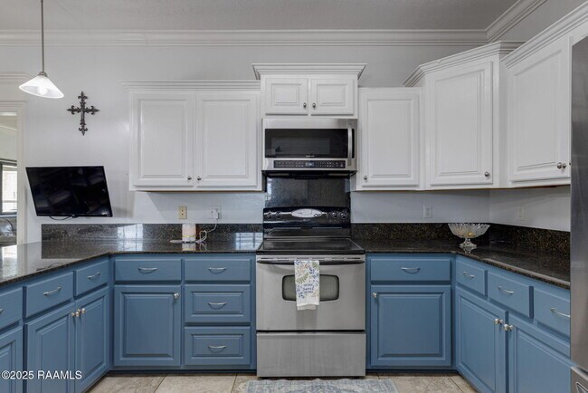 Building Photo - 116 Alexis Dr
