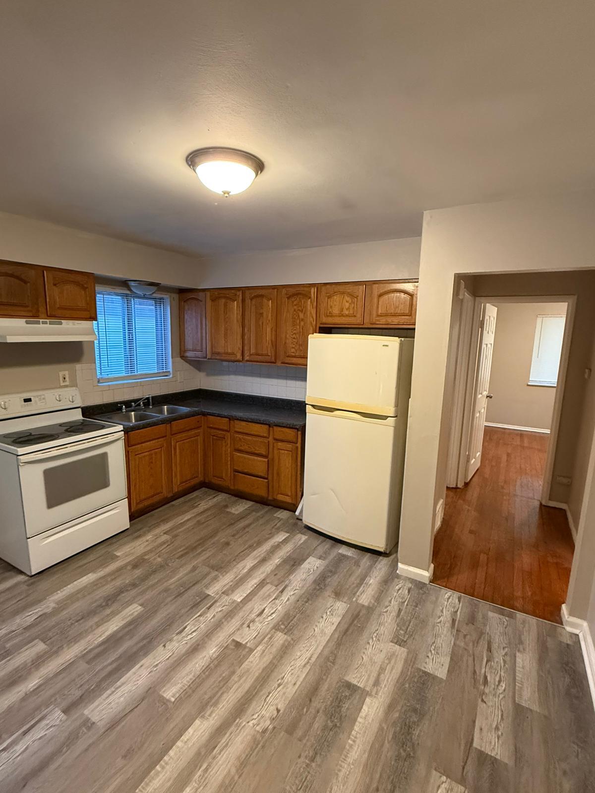 Building Photo - 212 Becker Dr