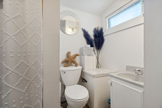 Building Photo - 30 Highland Ave