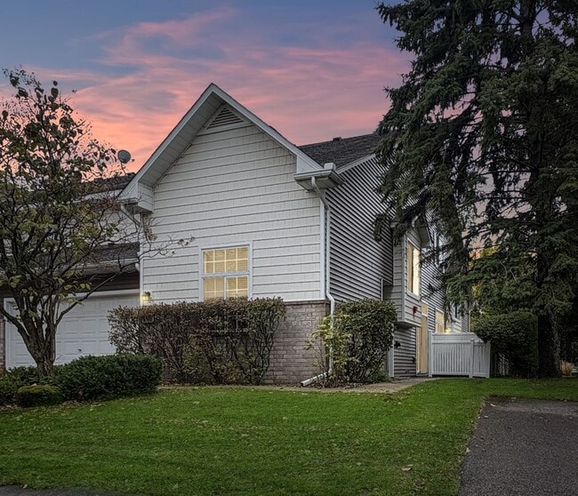 Building Photo - 8349 Kimball Dr