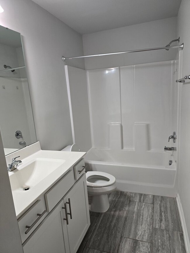 Building Photo - Modern 3-Bedroom Townhome in Copley Farms,...