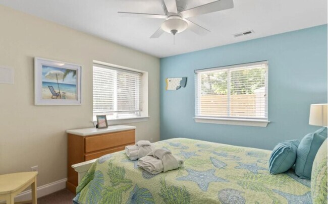 Building Photo - LOWER EFFICIENCY AVAILABLE IN KURE BEACH