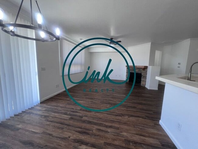 Building Photo - Single Family Home for Rent on Dayton Vall...