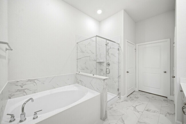 Building Photo - 7631 Cattail Shallows Ln