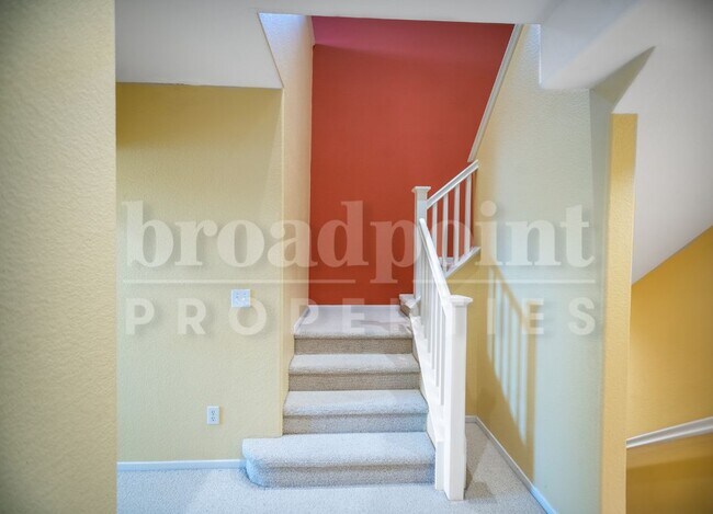 Building Photo - 1722 Morgans Ave