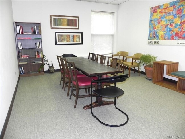 Building Photo - 1250 North Ave