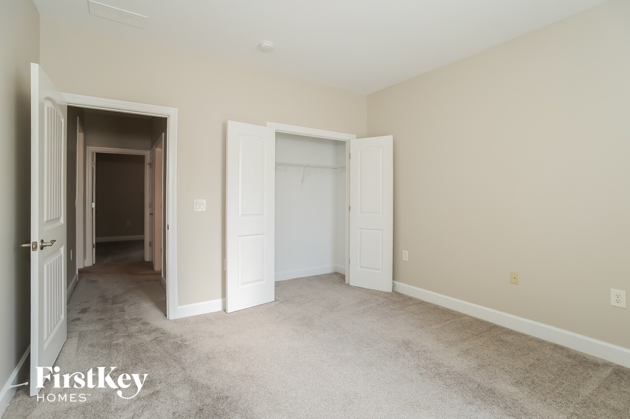 Building Photo - 207 Hickory Nut Ln