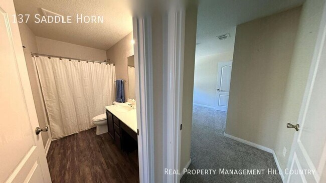 Building Photo - 137 Saddle Horn