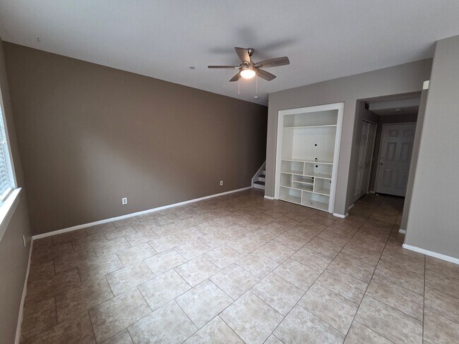 Building Photo - 3+3 condo at Orbella in Oxnard - Close to Beaches and Channel Islands Harbor
