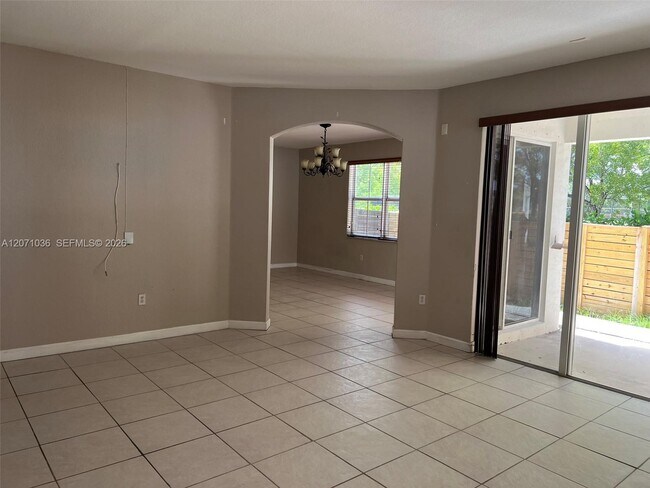 Building Photo - 10861 NW 85th Terrace