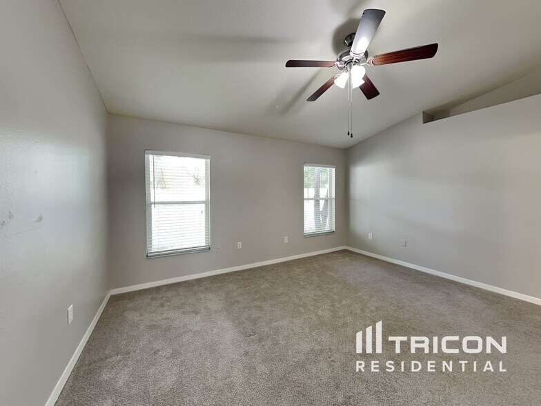 Building Photo - 4220 Mast Ct