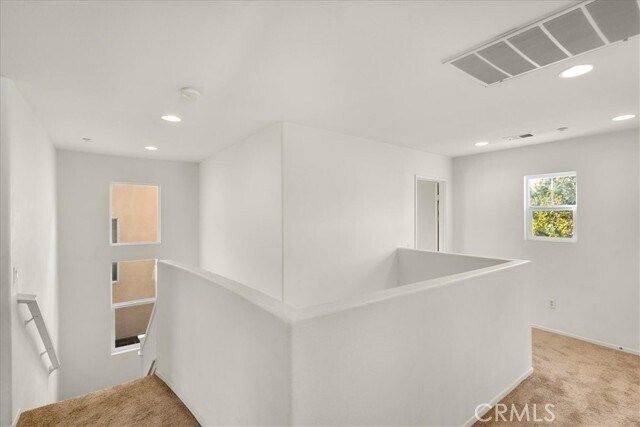 Building Photo - 460 Sonora Cir