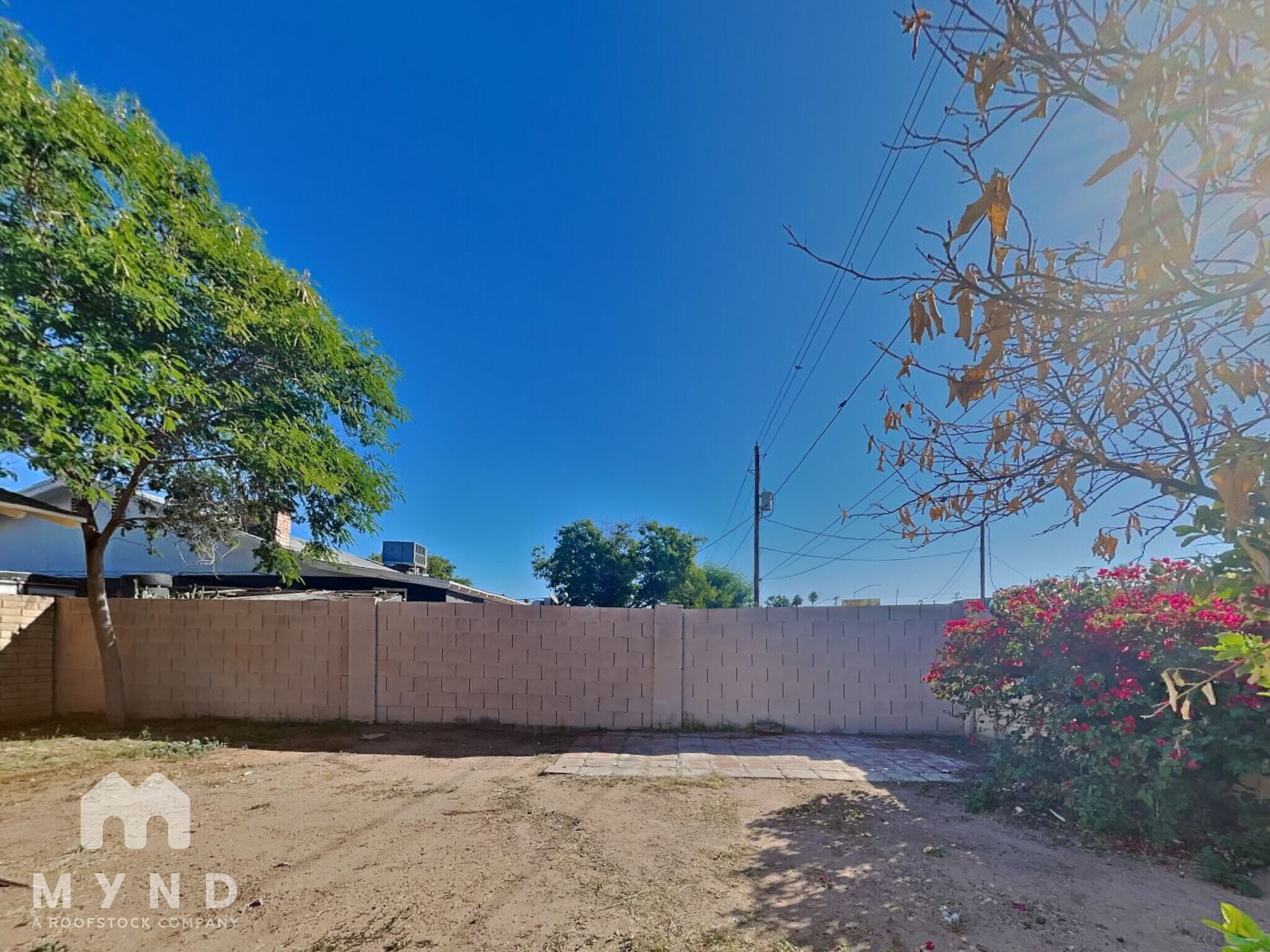 Building Photo - 47 W 11th Dr