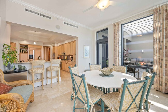 Building Photo - "Luxurious 3-Bed Sarasota Penthouse with S...