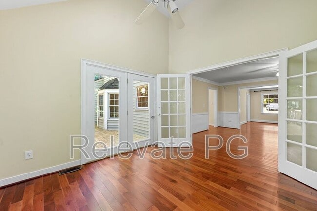 Building Photo - 1704 Clear Springs Cir