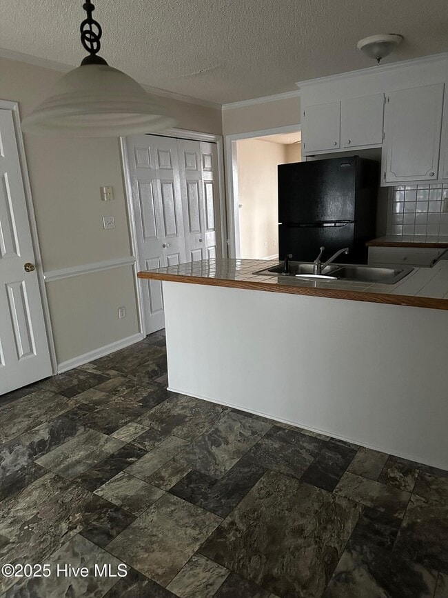Building Photo - 3827 Sterling Pointe Dr