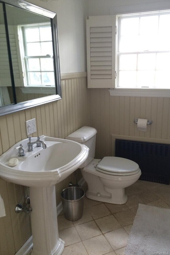 Building Photo - 56 Seaman Rd