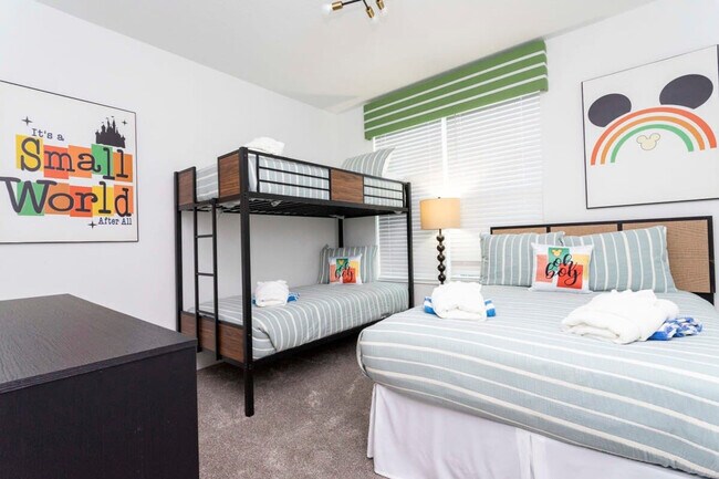 Building Photo - 4319 Scene Ln