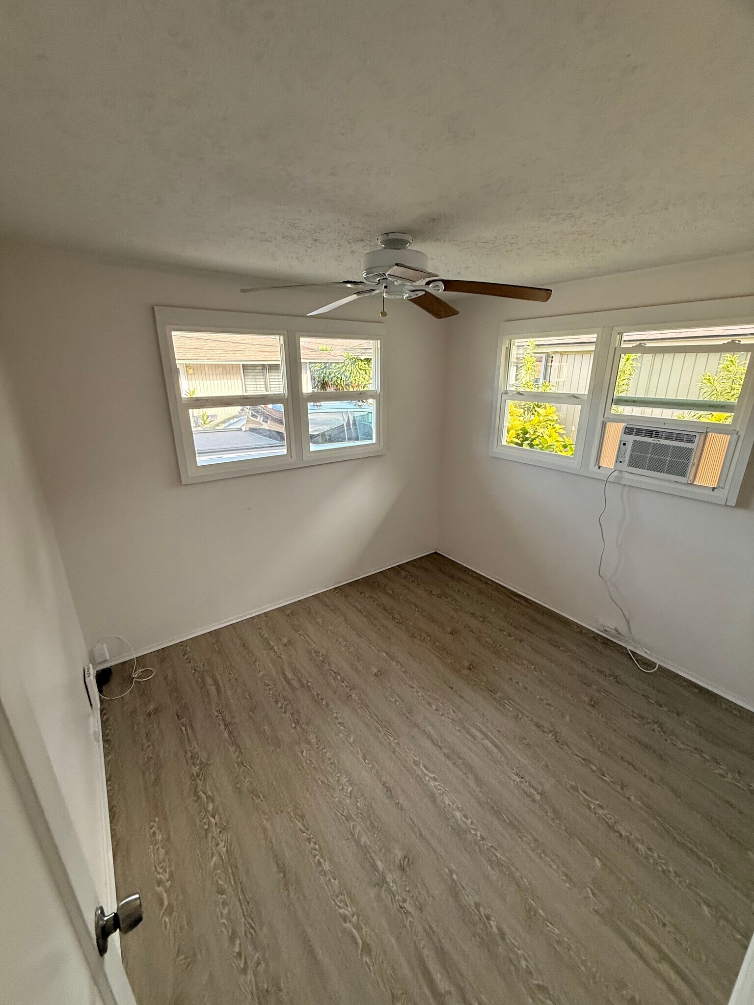 Building Photo - 707 Kihapai Plz