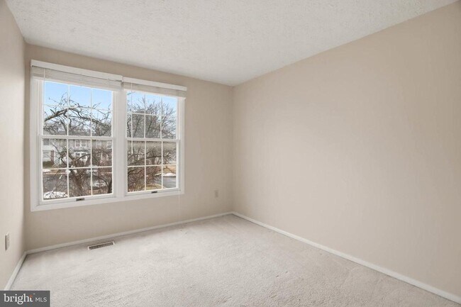 Building Photo - 7727 Eagles Head Ct