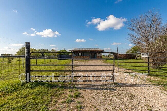 Building Photo - 226 Sunfire Trail