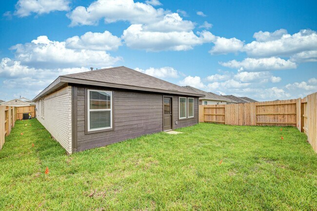 Building Photo - 6831 Lantana Leaf Ln