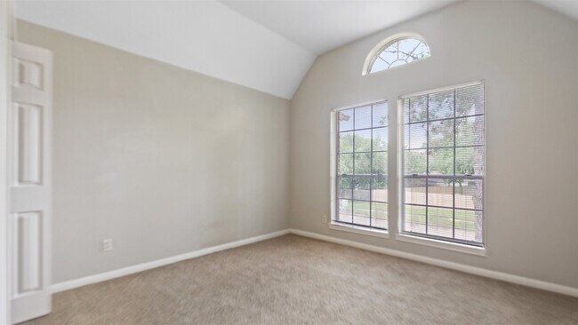 Building Photo - 16539 Battlecreek Dr