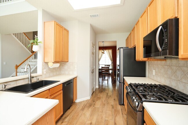 Building Photo - 10330 Sablebrook Ln