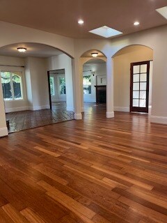 Building Photo - 8302 S Sepulveda Blvd