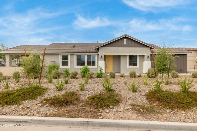Primary Photo - 9439 East Sebring Avenue