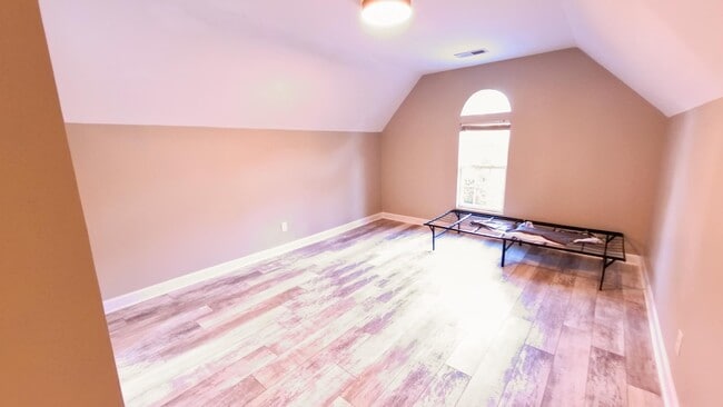 Building Photo - 14808 Bergerac Ct