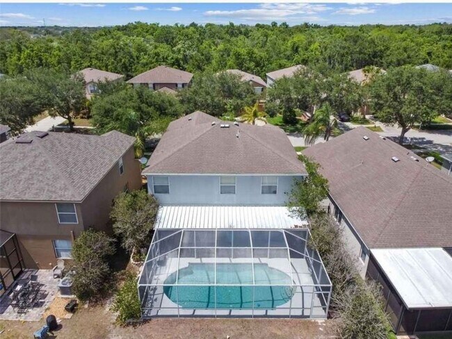 Building Photo - SPACIOUS 4-BED, 3-BATH HOME WITH PRIVATE BACKYARD PARADISE IN RIVERVIEW, FL