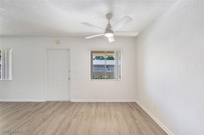 Building Photo - 4603 Bayshore Dr