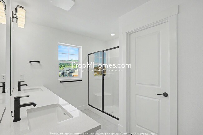 Building Photo - 14560 NW Lazarus Ln