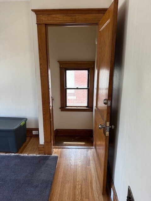 Building Photo - 430 Colvin Ave