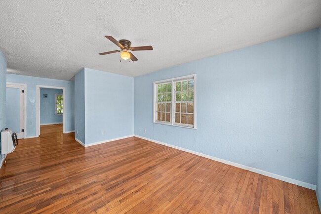 Building Photo - 1608 29th St