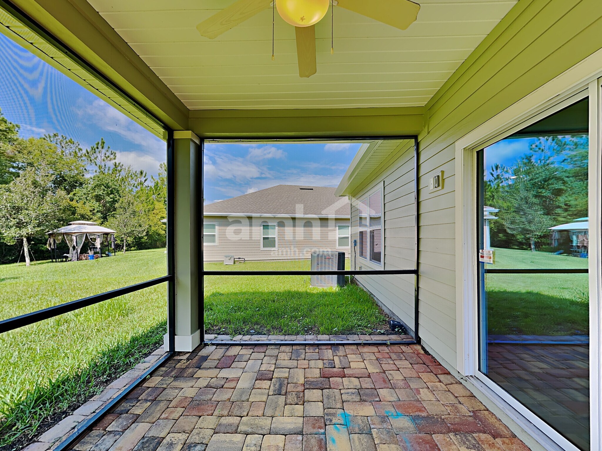 Building Photo - 16173 Alison Creek Dr